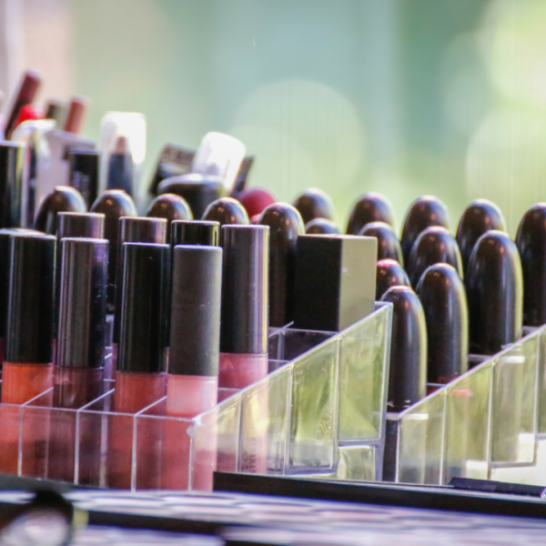 How to Organize your Makeup: The Sort
